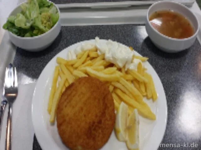 Blumenkohl-Käse-Medaillon (V) mit Pommes frites (V) und Salat (V)