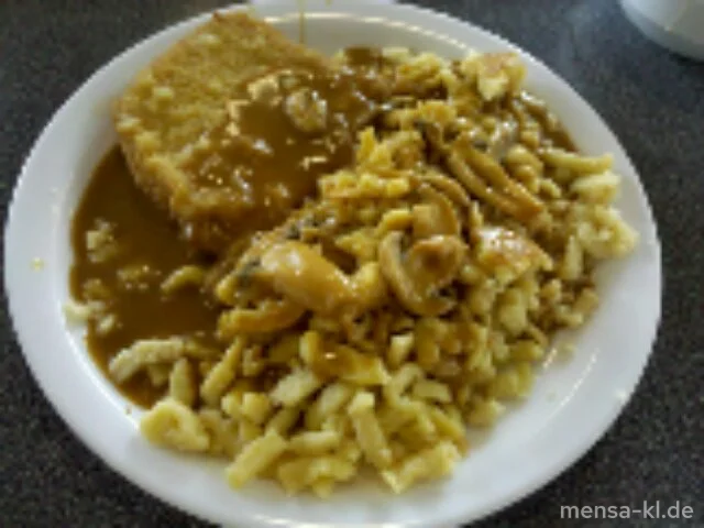 Paniertes Schweineschnitzel 'Jäger Art' (3,S), Spätzle und Salat