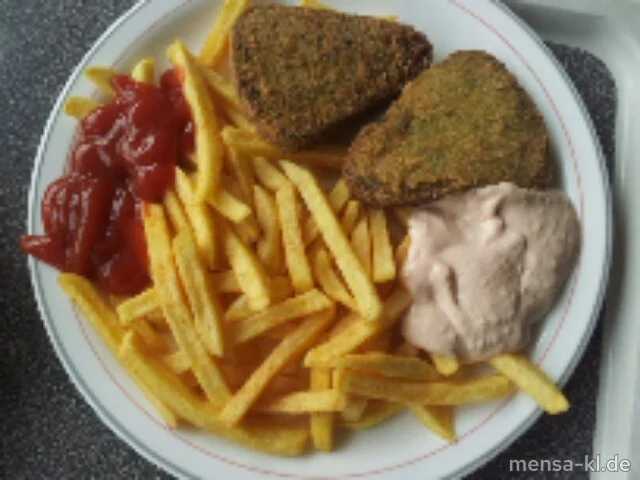 Hirse-Käse-Schnitte (V) mit Cocktail-Dip (1,V), Pommes frites (V) und Gurkensalat (V)