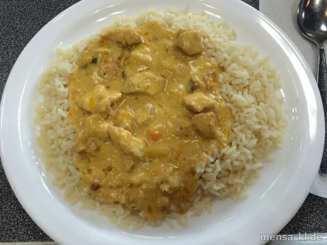 Hähnchencurry mit Früchten (1,Gl,La,Sf,G), Reis (1) und Salat