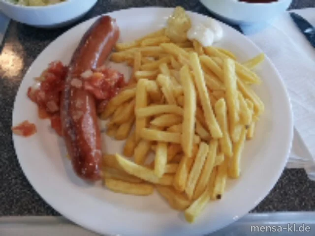 Krakauer-Bratwurst (2,3,9,R,S) mit Tomaten-Zwiebel-Dip, Pommes frites und Salat