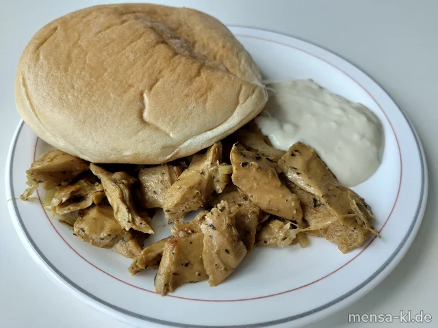 Planted.chicken Gyros-Art mit veganem Tzatziki (Sf, Dönerbrot (Gl,Se) und Krautsalat (1,5,Sw,Sf)