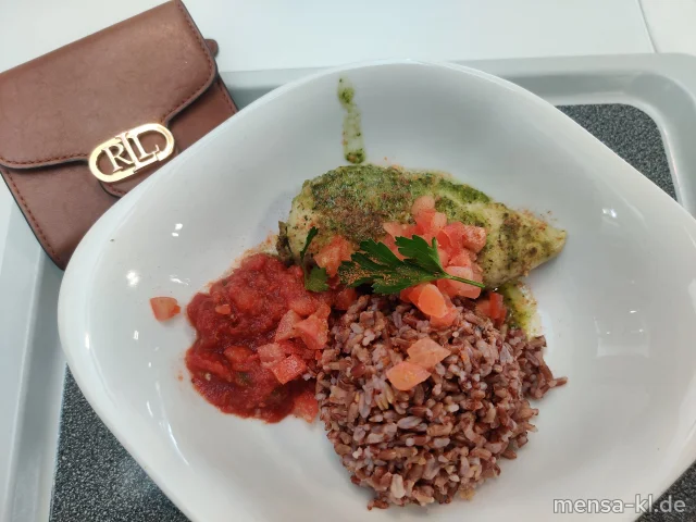 Pestohähnchen (Nu,La,G) mit rotem Reis, dazu ein würziger Tomaten-Dip (La)