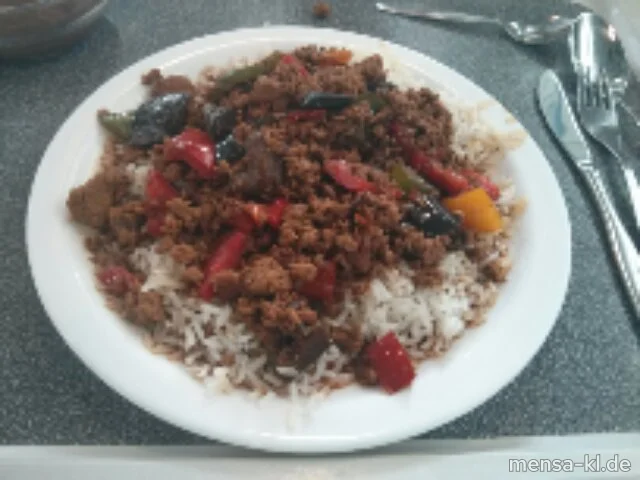Hackfleisch (R,S) mit Auberginen, Paprika und Knoblauch, Reis