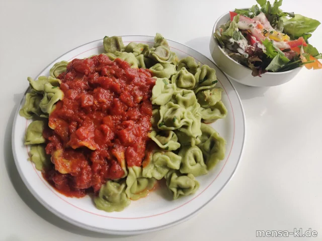 Vegane Tortellini (1,Gl) mit Tomatensugo, dazu ein Beilagensalat nach Wahl
