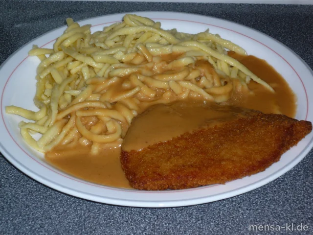 Paniertes Schweineschnitzel (Gl,S) mit Rahmsoße (9,Gl,La,Sf), Spätzle (1,Gl,Ei) und Salat