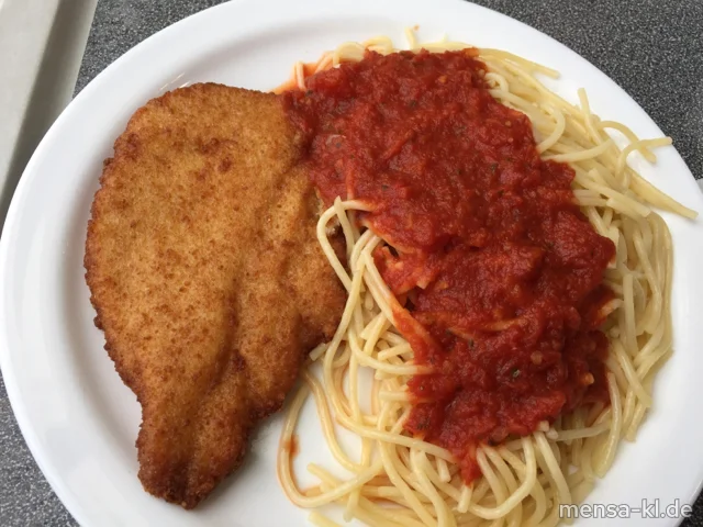Hähnchenbrust-Piccata (Hähnchenschnitzel mit Parmesan-Panade) (G), Spaghetti mit Tomatensugo und Salat