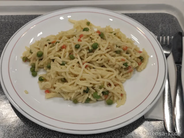 Cremige Spaghetti mit Gemüse, Chili, Erbsen und Zitrone (1,Gl,Sl,So), dazu Salat