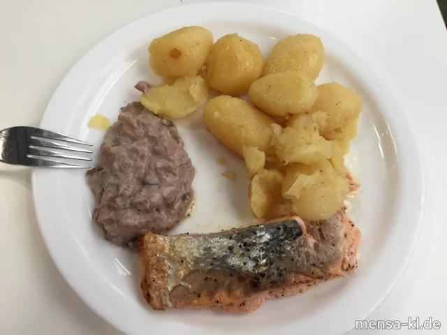 Lachsfilet (Fi) mit Auberginencreme (La) und Olivenkartoffeln