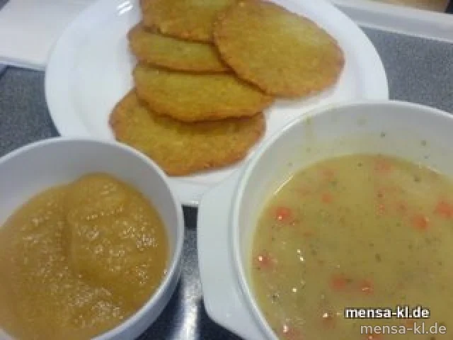 Fünf Kartoffelpuffer mit Apfelmus (3), dazu Kartoffel-Gemüse-Suppe (V)