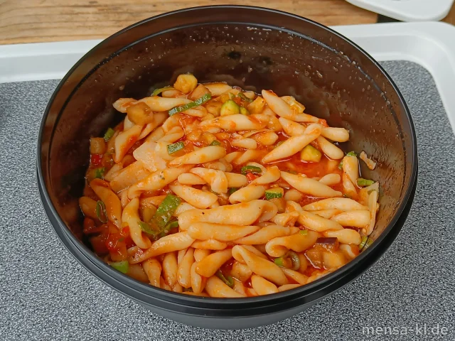 One Pot Pasta (Gl,Sl,So) ⏰ Abendmensa von 16:00 bis 18:00 Uhr
