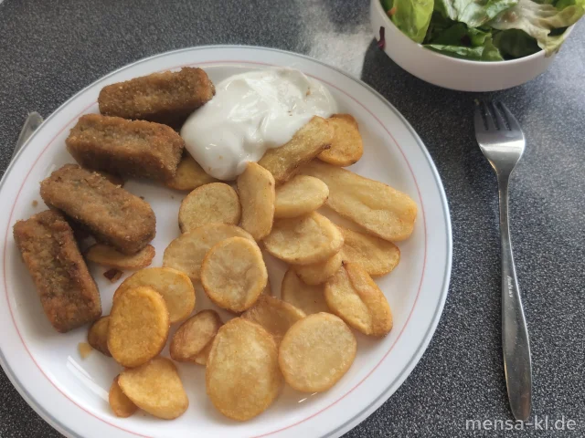 Knusperkroketten (Gl,Sl) mit Limetten-Dip (Gl,Nu,Sf), Pommes-Chips und Salat (Gl)