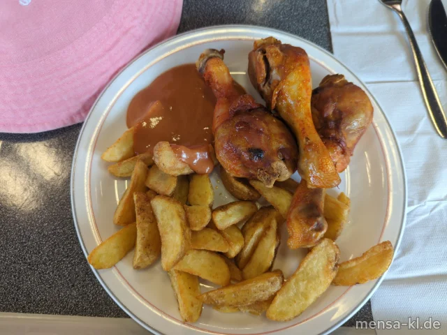 Gebackene Chicken Drums (Sf,G) mit Barbecue-Dip (1,Sl,Sf), Grillkartoffeln und Salat (1,5,Sw)