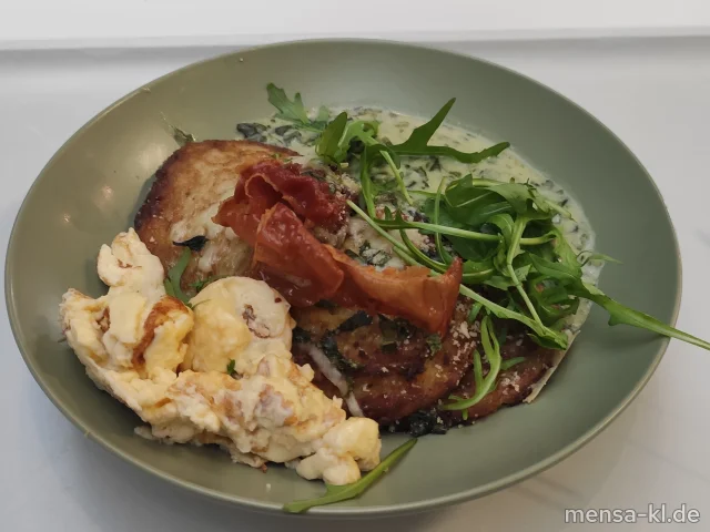 Überbackene Reibekuchen (Gl,Ei,La) mit Spinat-Käse-Soße (Gl,La), dazu Rührei (Ei) wahlweise mit Südtiroler Speck (2,S)