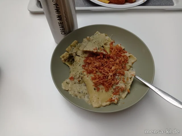 Maultaschen in Kräutersoße (1,Gl,So)
