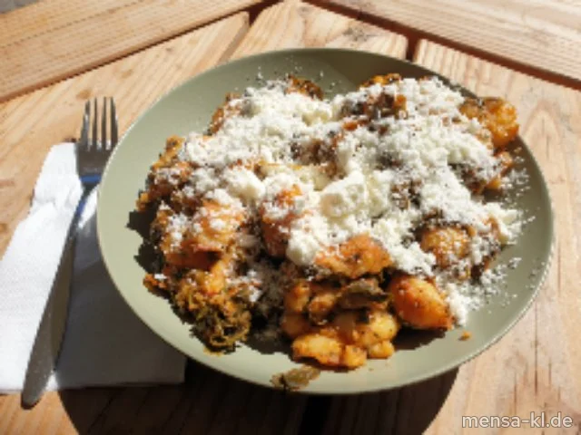 Gnocchi mit Spinat und Champignons (Gl)