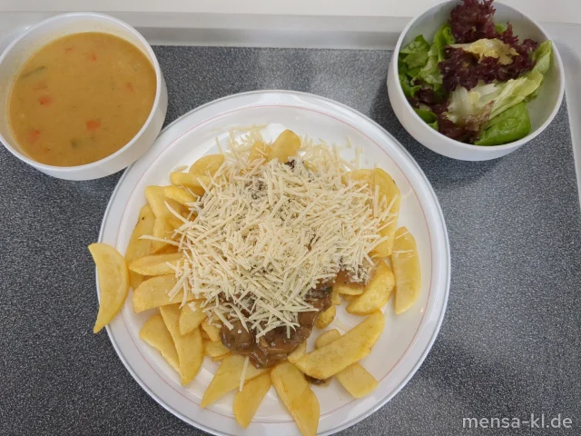 Große Portion Steakhouse-Fries mit einer Soße aus verschiedenen Pilzen (Gl,So), veganer Mozzarella, Petersilie und Salat