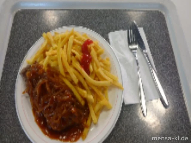 Südamerikanisches Rumpsteak (R) mit Schmorzwiebelsoße und Pommes frites