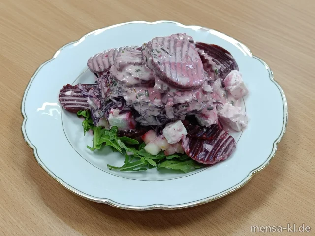 Feta-Salat mit Rote Beete, Rotkraut, Äpfel und Rucola (La), dazu Senf-Dressing (1,5,Sw,Sf)