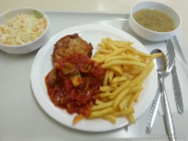 Schweinerückensteak (S,Lfrei) mit Pepperonata (Lfrei), Pommes frites (Lfrei) und Salat (Lfrei)