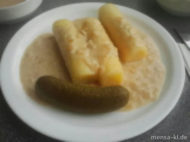 Drei Hoorische (1,2,3,V) mit Zwiwelsahnesoße (V) und Salat (V)