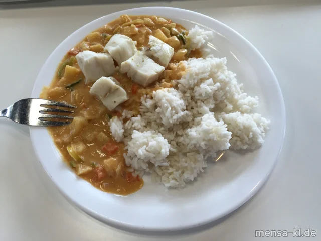 Indisches rotes Fischcurry mit Kabeljau und Gemüse (5,Fi,Kr,Sw,Sl,Sf,Se), Duftreis und Salat