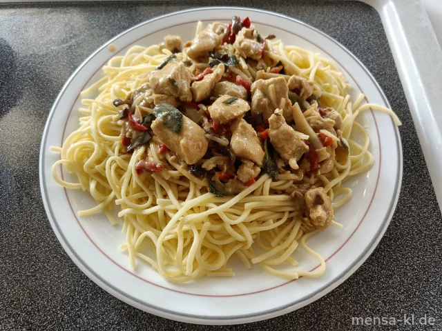 Hähnchenwürfel (G) in Erdnusssoße (En,Gl,Sf), Mie-Nudeln (Gl) und Salat
