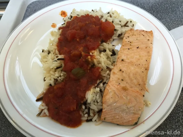 Lachsfilet (Fi) mit Tomaten-Kapern-Soße und Reis mit Wildreis