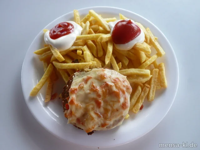 Pilzbratling mit Tomaten, Zwiebeln und Käse überbacken (Gl,Ei,La,Sl,Se,V), Pommes frites (V) und Salat (V)