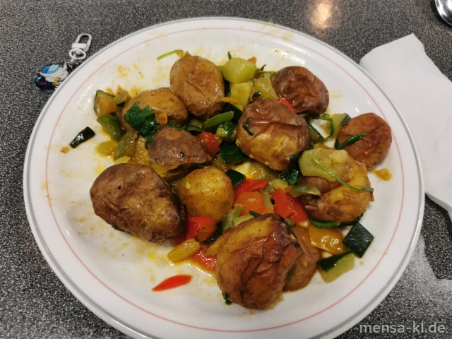 Mediterrane-Ofenkartoffeln mit Paprika, Zucchini, Tomaten, Mozzarella und Rucola (5,La,Sw)