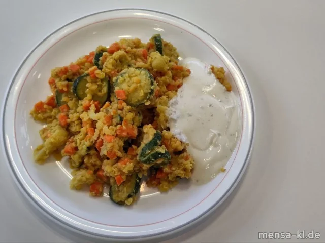 Französische Linsen-Zucchini-Pfanne mit Petersilien-Zitronen-Joghurt (La,Sf)