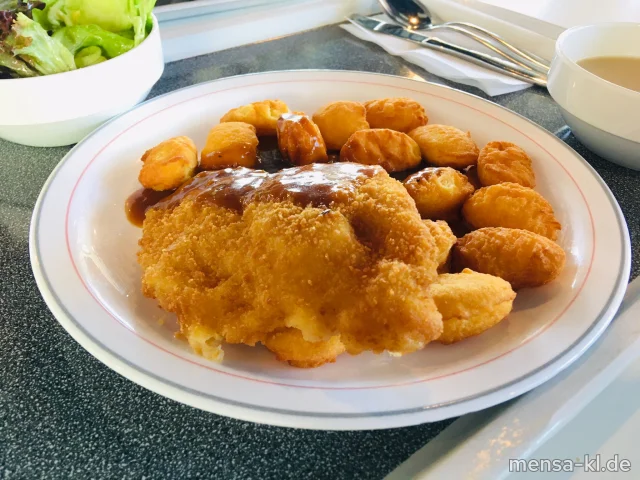 Hähnchen-Cordon-bleu (1,2,Gl,La,G) mit Bratensoße, Pommes Dauphines (Ei,La) und Salat