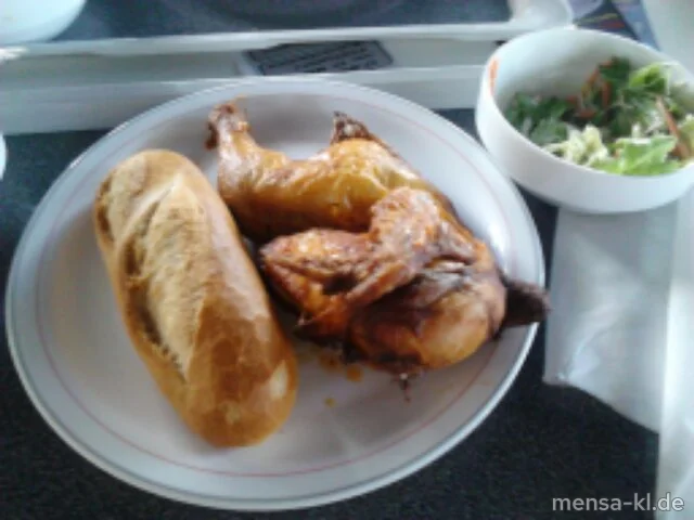 1/2 Brathähnchen (G) mit Baguettebrötchen und Salat