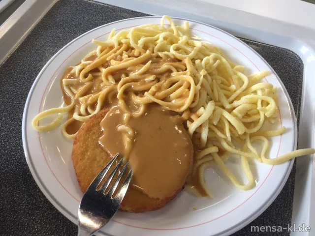 Blumenkohl-Käse-Medaillon (Gl,Ei,La,V) mit Rahmsoße (La,V), Spätzle (1,Gl,Ei,V) und Salat (V)