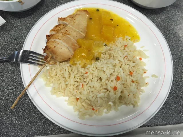 Hähnchenfleisch-Spieß (G) mit Mango-Pfeffersoße (La), Gemüsereis (Sl) und Salat