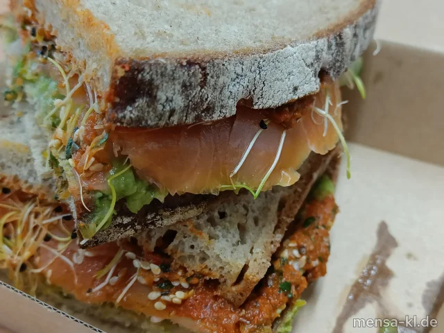 Lachs auf Humus Stulle (Fi,Gl,Nu,Se)