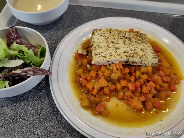 Ofen Kürbis-Möhren im Sesamsud (Se) mit Grillfeta (La), dazu Salat