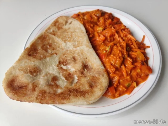Veganes Tomaten-Curry (2,Gl,Sf), dazu Naanbrot (Gl) und Gurkensalat (1,5,Sw,Sf,So)