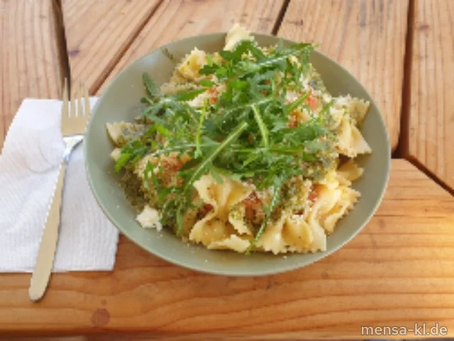 Zitronen-Farfalle mit glasierten Tomaten und Rucola (Gl)