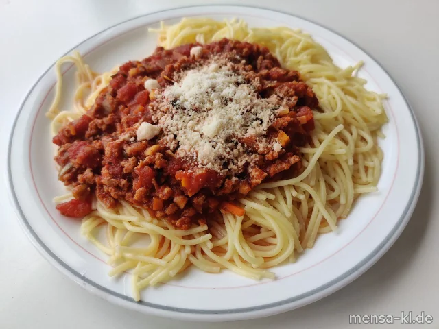 Spaghetti (1,Gl) mit Sojabolognese (Sl,So), geriebener Hartkäse (La) und Salat