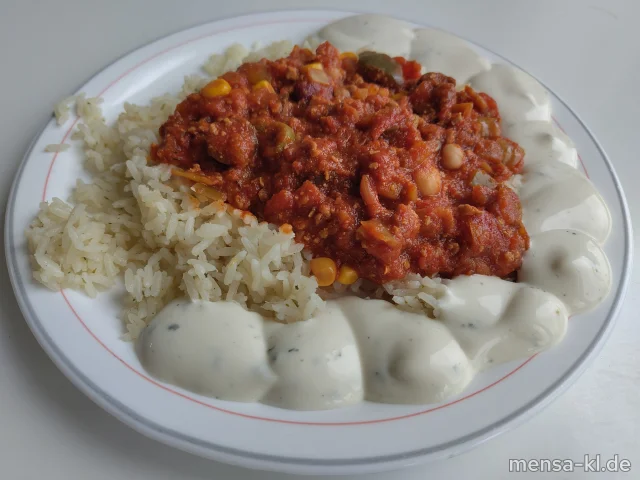 Orientalisches-Chili mit Kichererbsen, veganem Hack, Aubergine und Tomaten (Gl), Minze-Cream-Dip (Gl,Nu), Reis und Salat