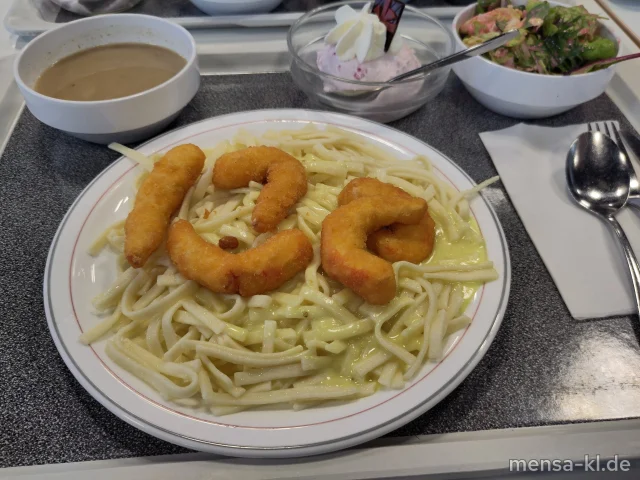 Vegane Shrimps in knuspriger Zitronenpanande (1,Gl,So) mit Limetten-Soße (1,2,Gl), Tagliatelle (Gl) und Blattsalat mit Wildkräutern