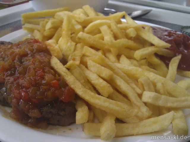 Schweinekammsteak mit Salsa-Dip und Pommes-Frites