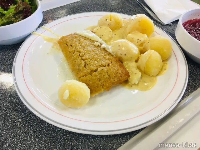 Seelachsfilet Bordelaise (Fi,Gl) mit Dijonsenf-Soße (La,Sf), Dampfkartoffeln (5,Sw) und Salat (1,Sf)