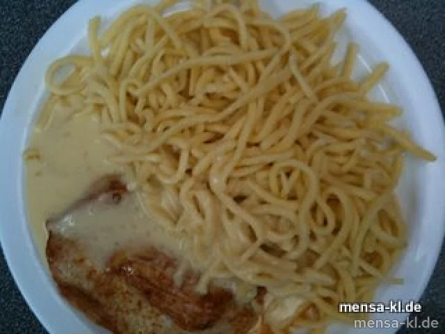 Truthahnsteak mit Käsesoße und Spätzle