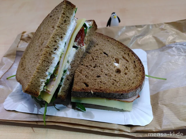 Putenbrust-Tomaten-Hartkäse Stulle (2,3,8,Gl,La,Sl,Sf,G)