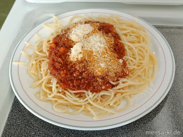 Spaghetti (1,Gl) Bolognese mit Rinderhackfleisch (Sl,R), geriebener Hartkäse (Ei,La) und Salat