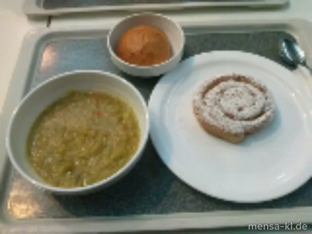 Erbseneintopf (1,3,5,La,Sw,Sl,V) mit einem Apfelberliner (5,Gl,Ei,La,Sw,V) und Weizenbrötchen (Gl,V)