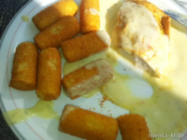 Truthahnsteak (G) mit Frischkäse-Kräutersoße (A) und Kroketten (1)