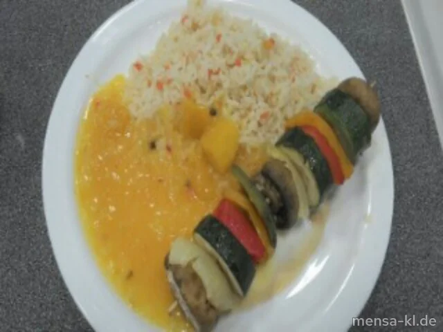 Gemüse-Spieß (V) mit Mango-Pfeffersoße (La,V), Gemüsereis (Sl,V) und Salat (V)